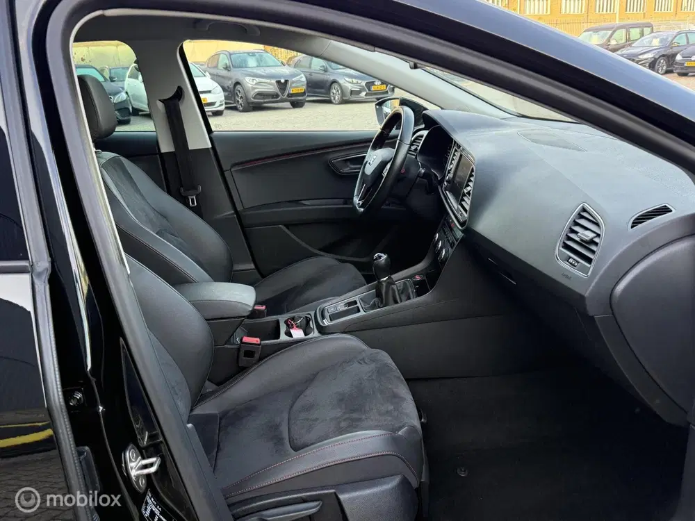 SEAT Leon 1.5 TSI FR PANORAMADAK uit 2019, foto 14