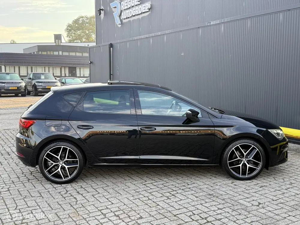 SEAT Leon 1.5 TSI FR PANORAMADAK uit 2019, foto 9