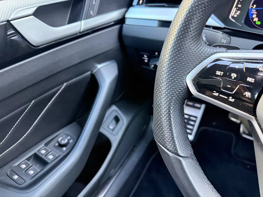Volkswagen Arteon 2.0 TSi 190pk R-Line Busine uit 2023, foto 9