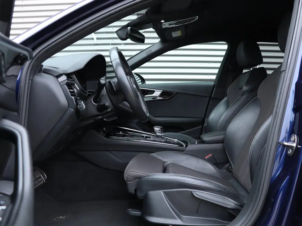 Audi A4 40 TFSI Launch edition Sport Automaat *1e uit 2020, foto 5