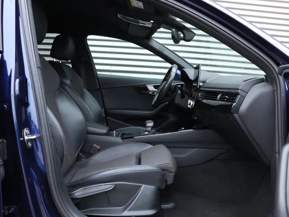 Audi A4 40 TFSI Launch edition Sport Automaat *1e uit 2020, foto 8
