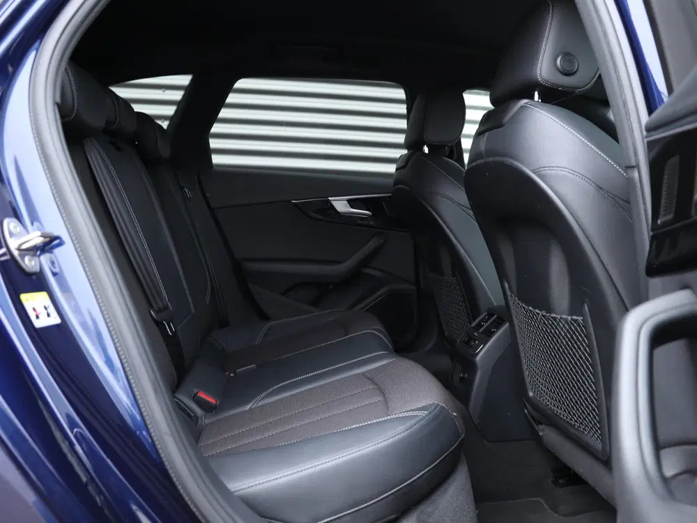 Audi A4 40 TFSI Launch edition Sport Automaat *1e uit 2020, foto 9