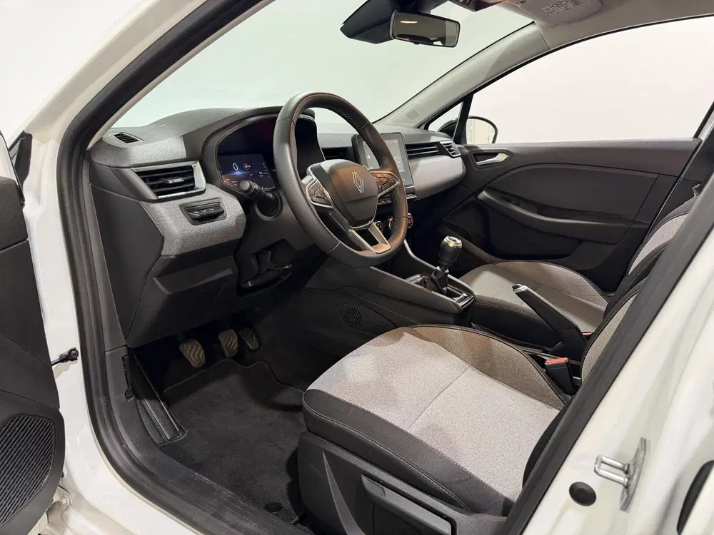 Renault Clio 90PK TCe GPF Evolution uit 2025, foto 12