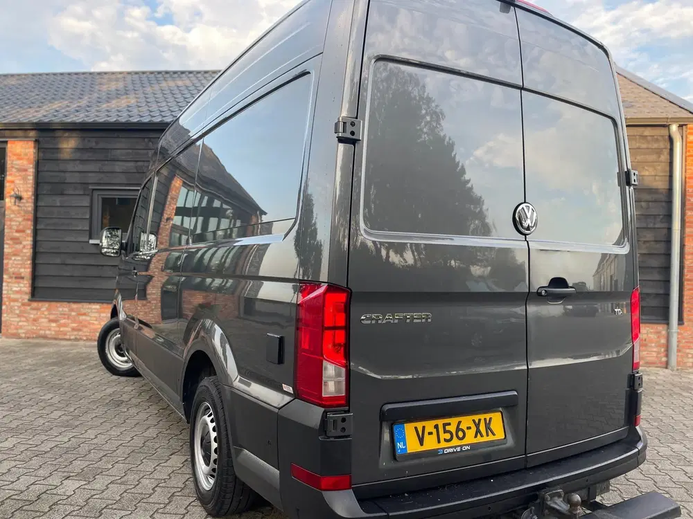 Volkswagen Crafter 35 2.0 TDI L3H3 Highline uit 2019, foto 8
