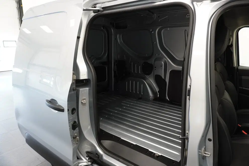Renault Express 1.3 TCe 100PK Benzine EURO 6 uit 2021, foto 10
