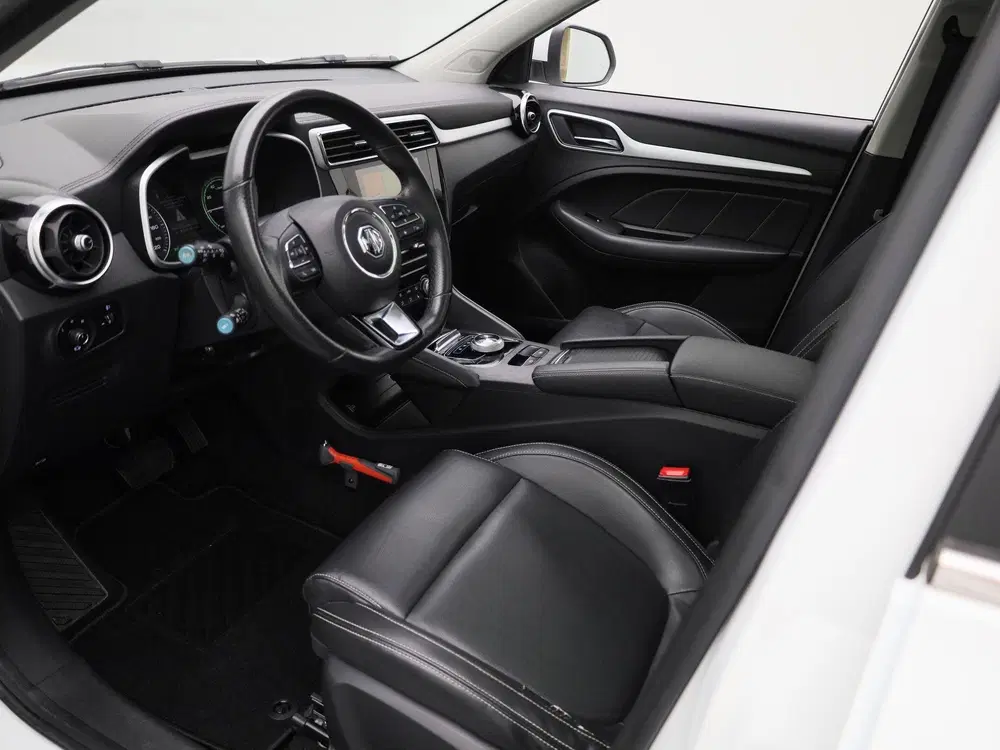 MG ZS EV Luxury 45 kWh uit 2021, foto 15
