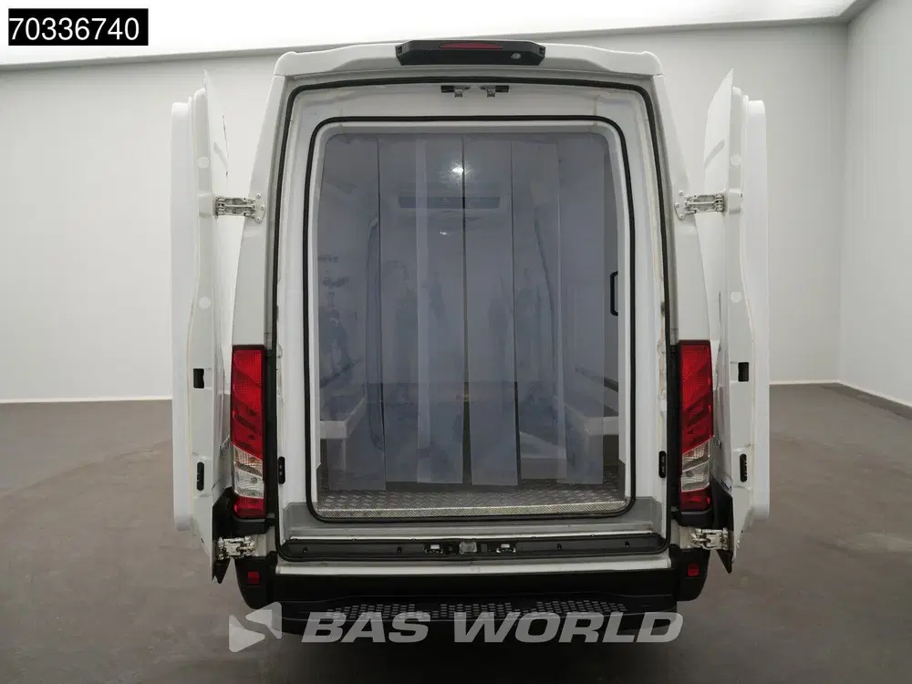 Iveco Daily Automaat Koel uit 2022, foto 9