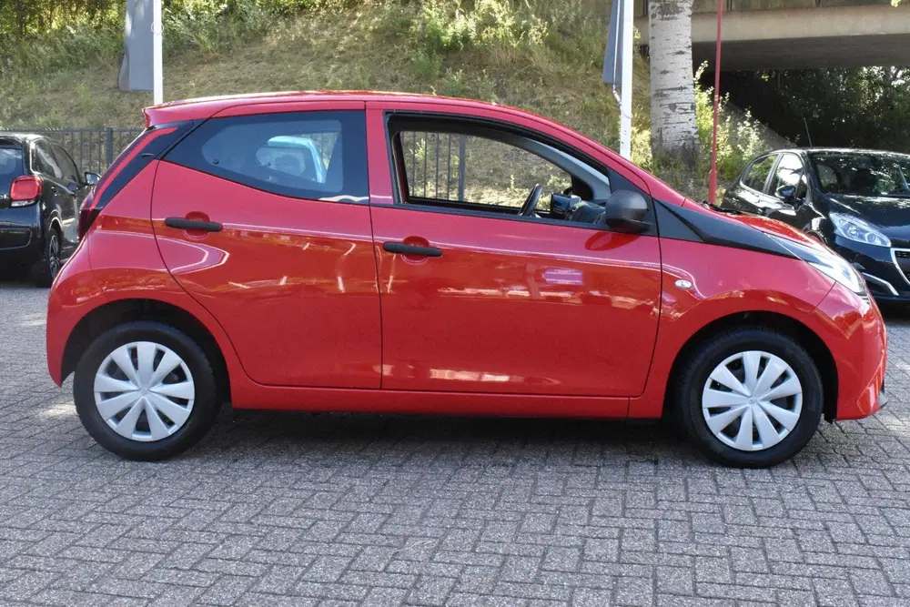 Toyota Aygo 1.0 VVT-i x-fun 100% Dealer onderhouden uit 2020, foto 13