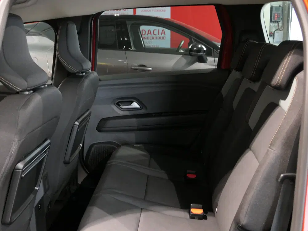 Dacia Jogger 1.0 TCe 110 limited edition 7p. uit 2026, foto 12