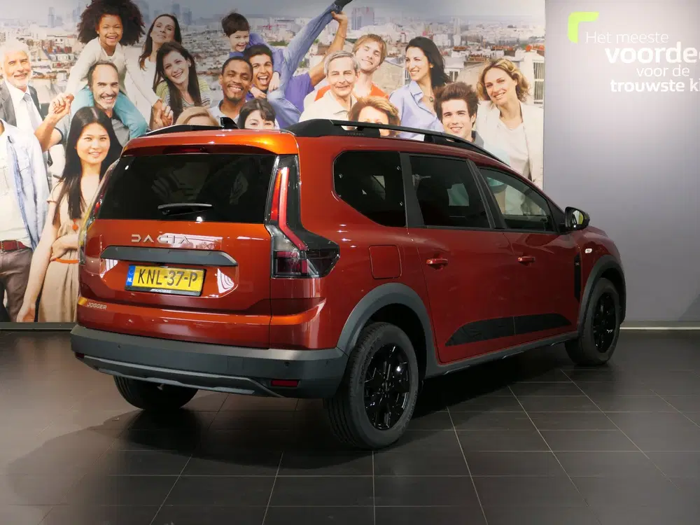 Dacia Jogger 1.0 TCe 110 limited edition 7p. uit 2026, foto 3
