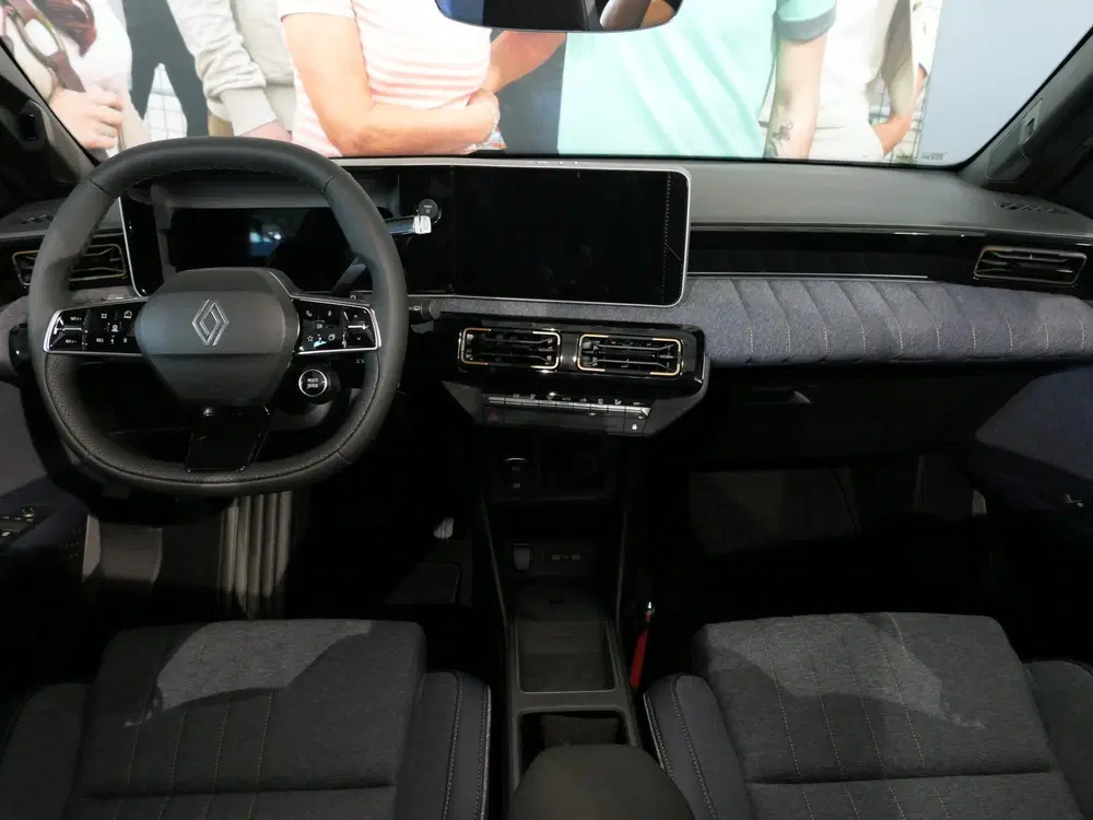 Renault 4 comfort range techno 52 kWh "Plein Sud" *D uit 2026, foto 11