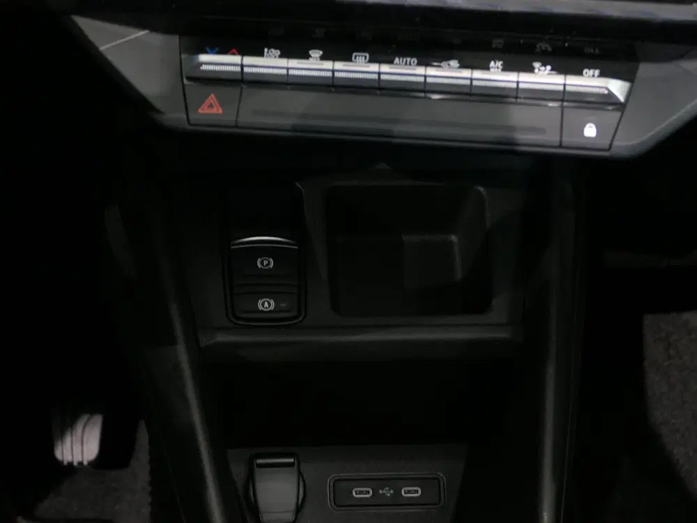 Renault 4 comfort range techno 52 kWh "Plein Sud" *D uit 2026, foto 15