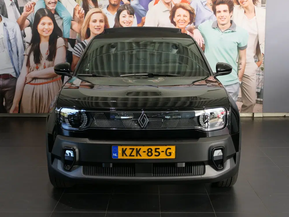 Renault 4 comfort range techno 52 kWh "Plein Sud" *D uit 2026, foto 2