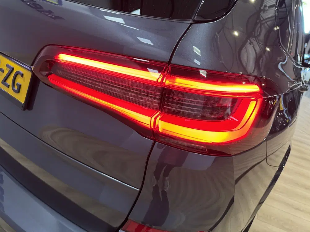 BMW X5 xDrive45e High Executive M Sport Individua uit 2021, foto 11