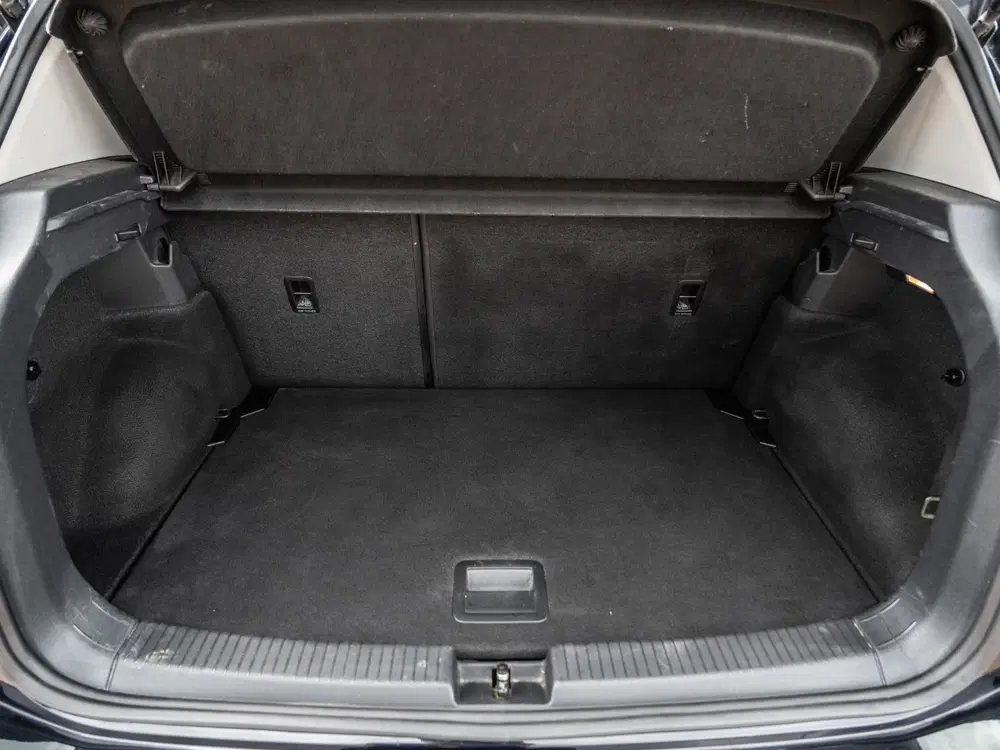 Volkswagen T-Cross 1.0 TSI DSG Active uit 2022, foto 13
