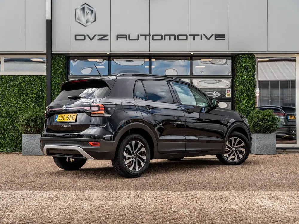 Volkswagen T-Cross 1.0 TSI DSG Active uit 2022, foto 3