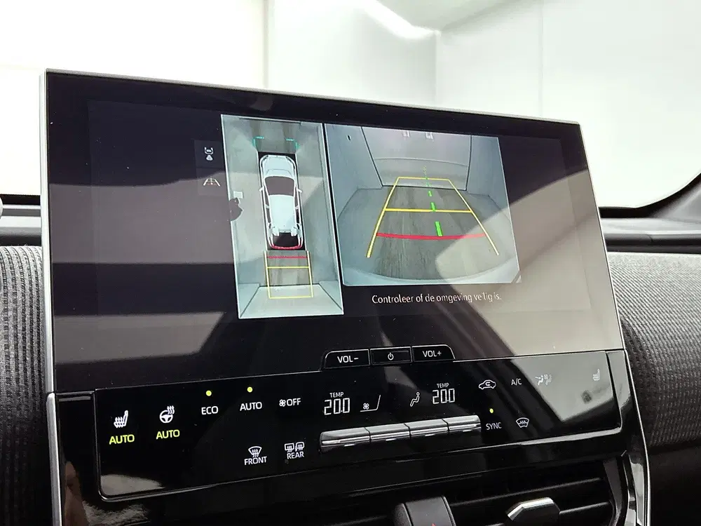 Toyota bZ4X Dynamic 71 kWh Bi-Tone uit 2025, foto 8
