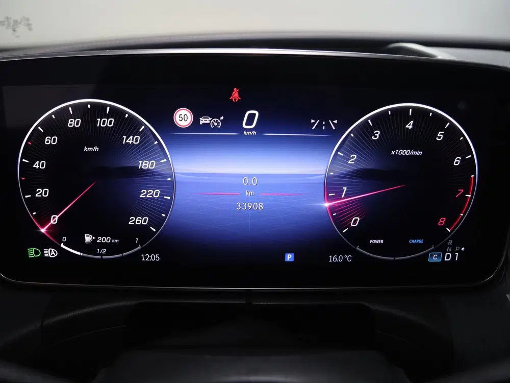 Mercedes-Benz C-Klasse 180 AMG Line uit 2024, foto 14