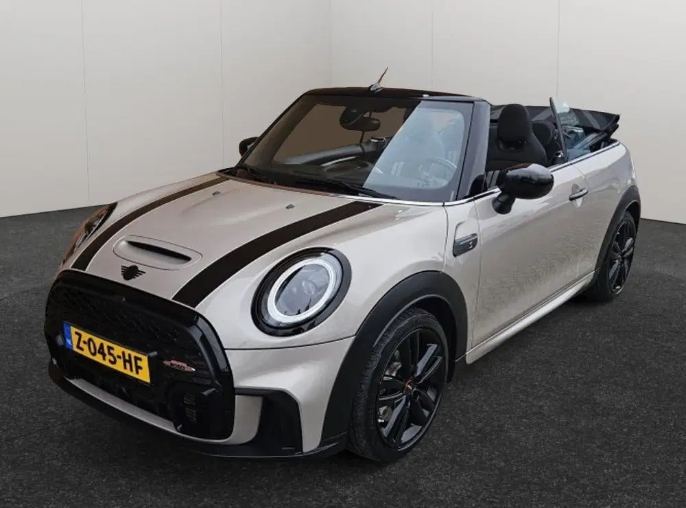 Mini Cabrio 2.0 Cooper S 180PK Automaat John Cooper Wo uit 2023, foto 3