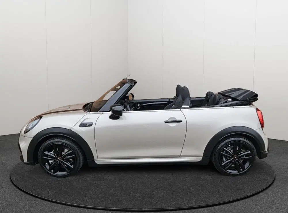 Mini Cabrio 2.0 Cooper S 180PK Automaat John Cooper Wo uit 2023, foto 8
