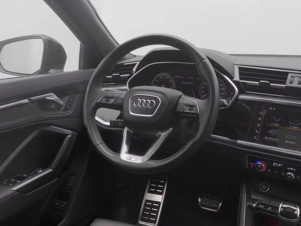 Audi Q3 S-line 45 TFSI e 245 PK uit 2023, foto 8