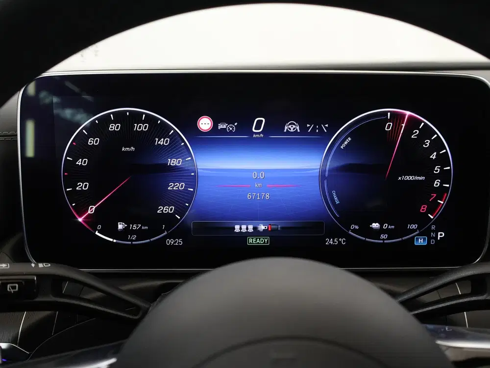 Mercedes-Benz C-Klasse 300 e AMG Line uit 2023, foto 12