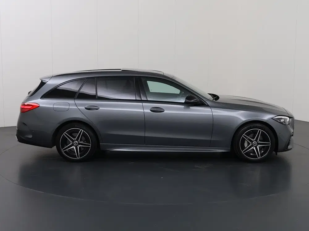 Mercedes-Benz C-Klasse 300 e AMG Line uit 2023, foto 6