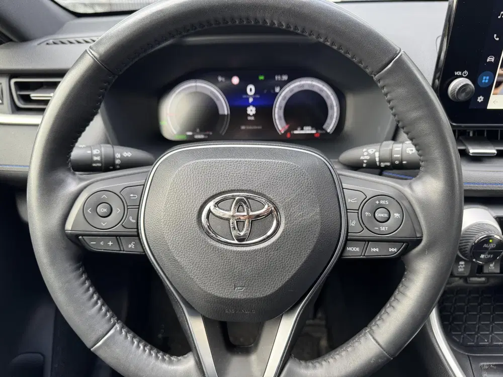 Toyota RAV 4 2.5 Hybrid AWD Bi-Tone uit 2024, foto 12