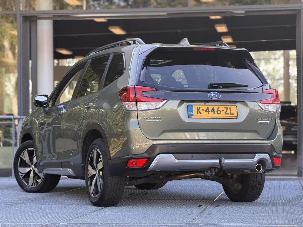Subaru Forester 2.0i e-BOXER Premium Automaat 150PK uit 2021, foto 6