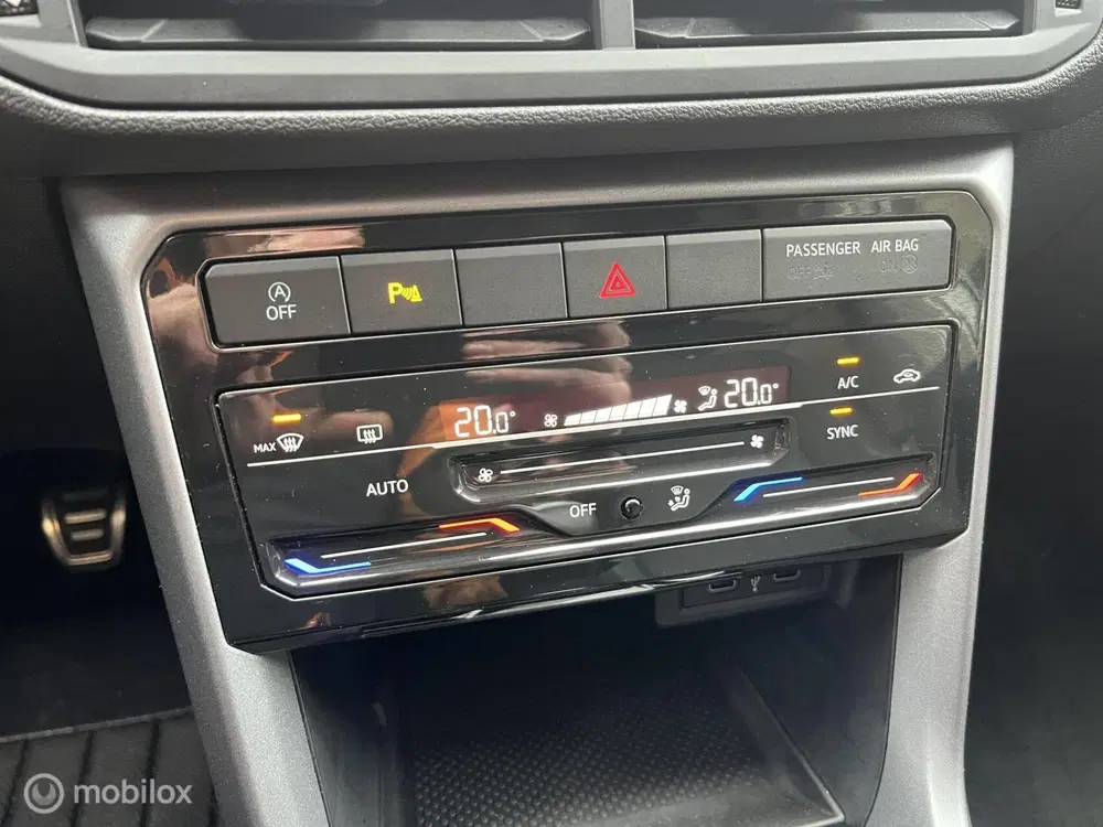 Volkswagen T-Cross 1.0 TSI Style NAVI*CAMERA*ACC*PDC*CLIMA* uit 2022, foto 12