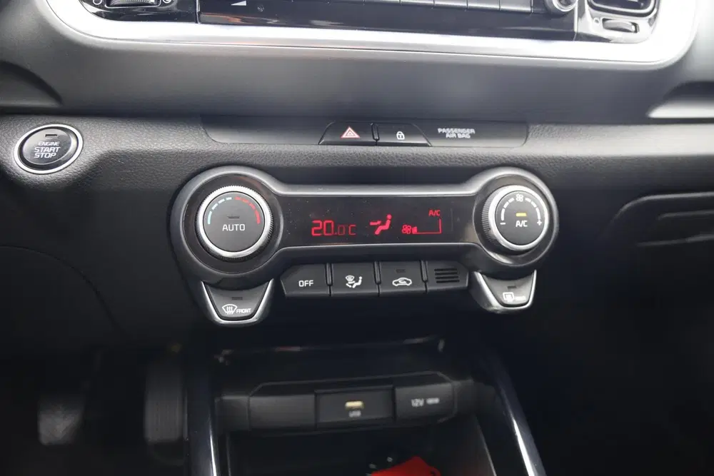 Kia Stonic 1.0 T-GDi MHEV DynamicPlusLine uit 2021, foto 13