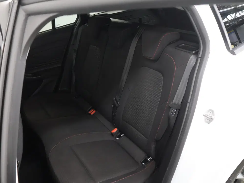 Ford Focus 1.0 EcoBoost Hybrid ST Line Business uit 2022, foto 12