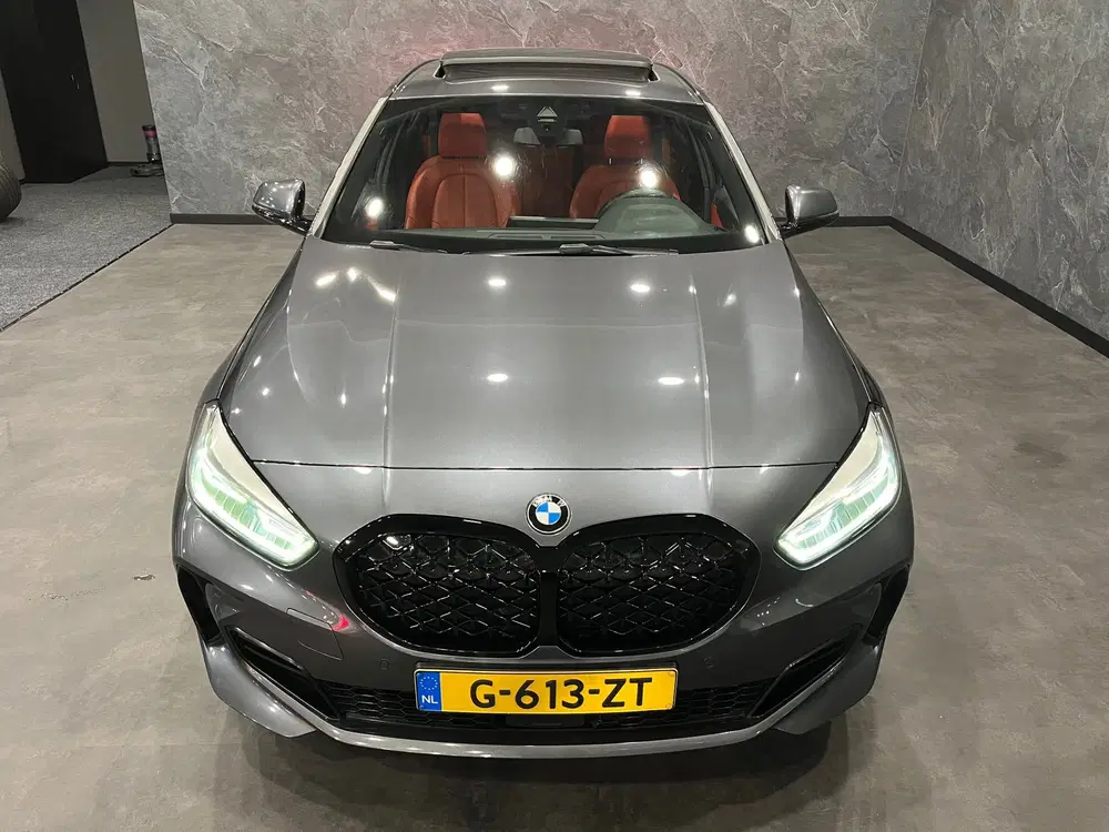 BMW 1-serie 118i High Executive M PAKKET PANO NL AUTO uit 2020, foto 14