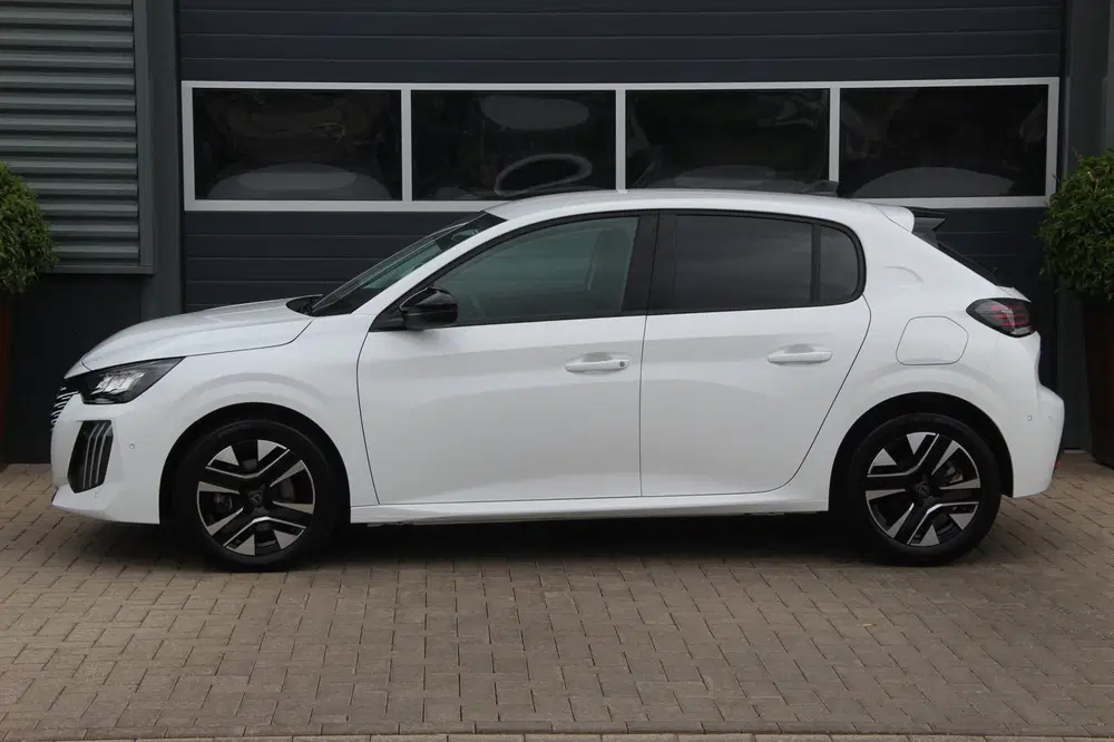 Peugeot 208 1.2 PureTech 100 Allure Vision Pack 100Pk uit 2024, foto 3