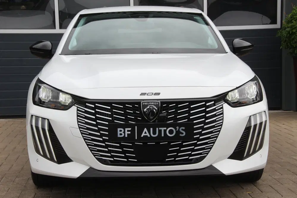 Peugeot 208 1.2 PureTech 100 Allure Vision Pack 100Pk uit 2024, foto 8