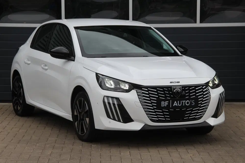 Peugeot 208 1.2 PureTech 100 Allure Vision Pack 100Pk uit 2024, foto 9