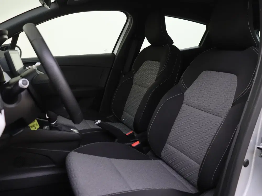 Renault Clio 1.6 E-Tech Hybrid 140 Limited uit 2021, foto 14
