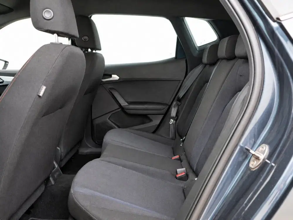 SEAT Arona FR Business uit 2024, foto 4