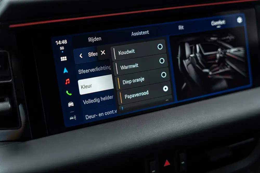 Porsche Macan Turbo Electric uit 2025, foto 14