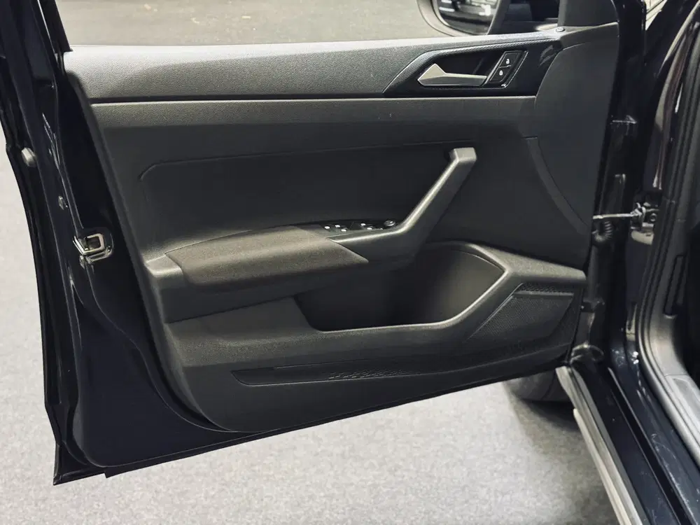 Volkswagen Taigo 1.0 TSI Life uit 2024, foto 10
