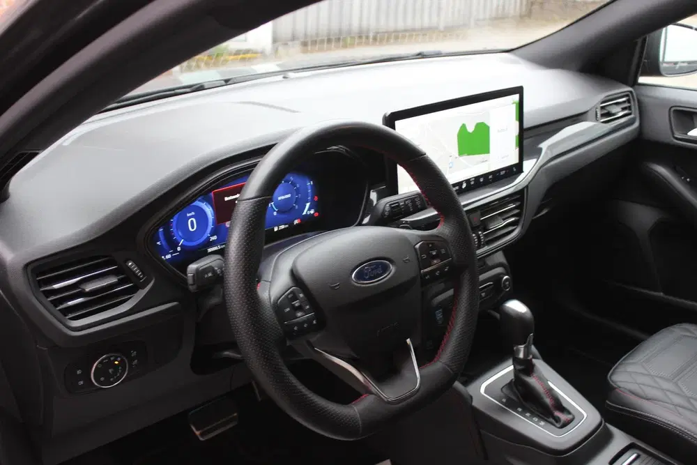 Ford Focus 1.0 EcoBoost Hybrid ST Line X Winter Pack uit 2023, foto 5