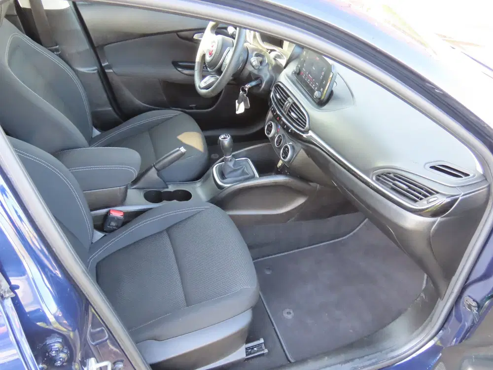 Fiat Tipo 1.0 Life uit 2021, foto 12