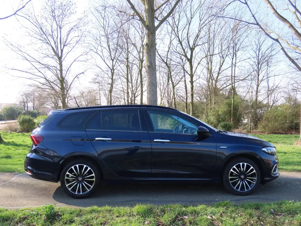 Fiat Tipo 1.0 Life uit 2021, foto 5