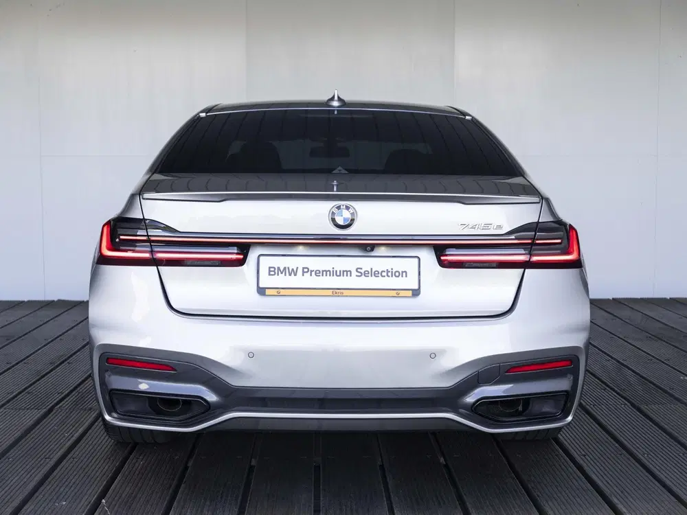 BMW 7-serie Sedan 745e SoH 97% uit 2020, foto 7