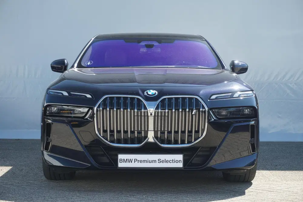 BMW i7 Sedan eDrive50 uit 2025, foto 3