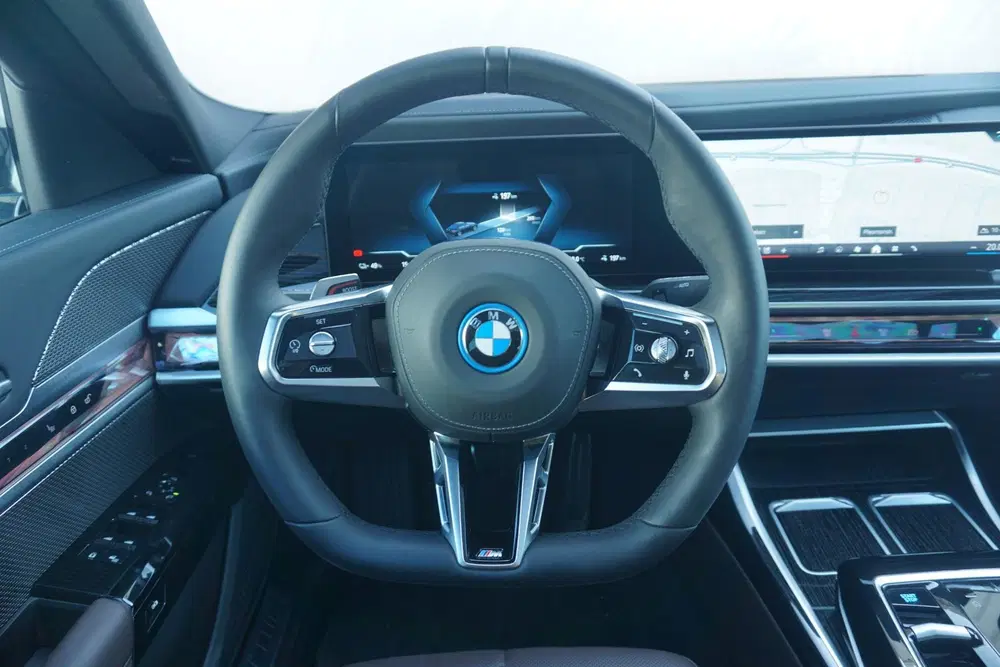 BMW i7 Sedan eDrive50 uit 2025, foto 9