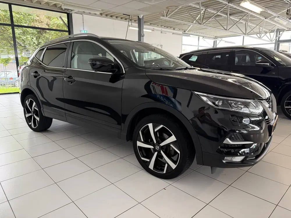 Nissan Qashqai 1.3 DIG-T Premium Edition Leer uit 2021, foto 5