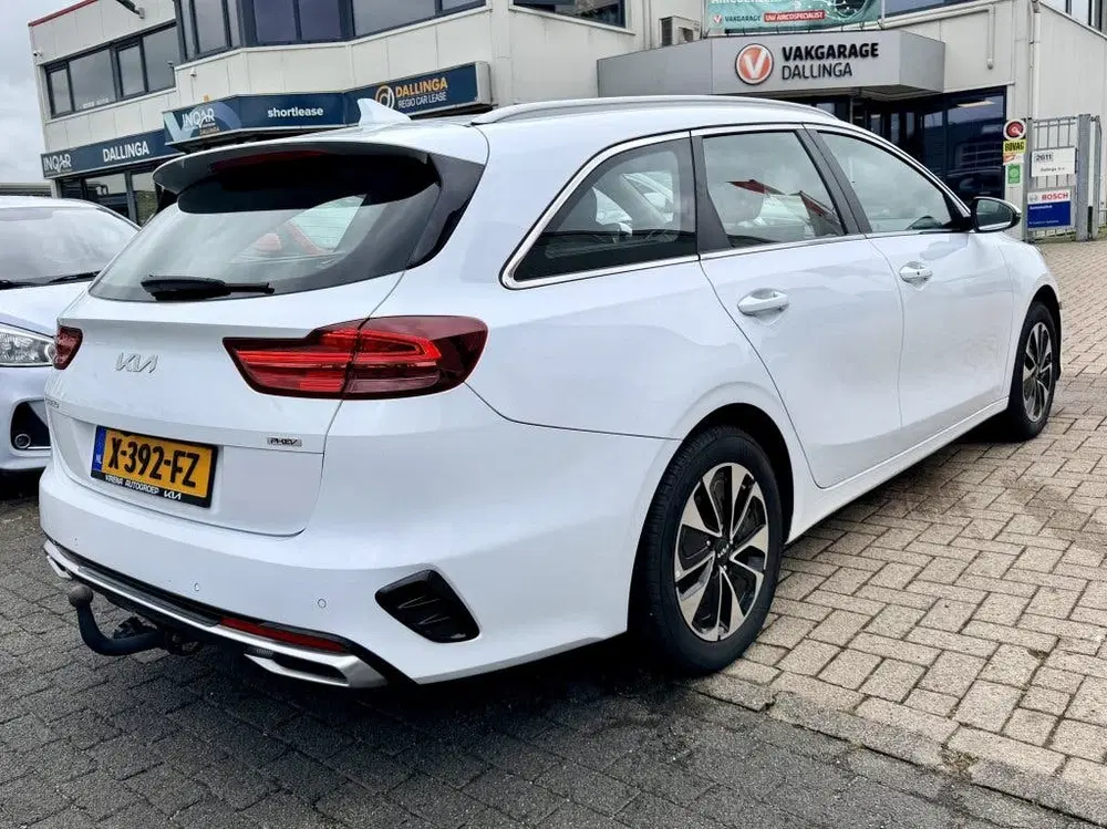 Kia Ceed 1.6 GDI PHEV Dynamicline Automaat uit 2023, foto 5