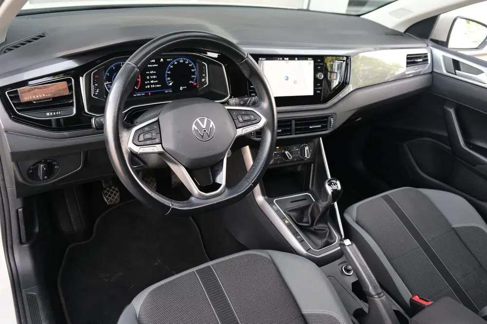 Volkswagen Polo 1.0 TSI Style Facelift Ascot Pano Navi Vir uit 2022, foto 3