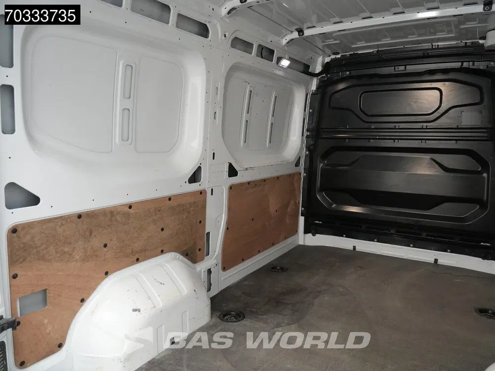 Renault Master 130PK L2H2 New Model Airco Carplay Cruise uit 2024, foto 11